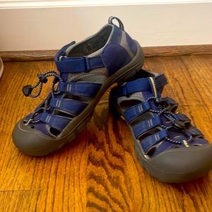 Brand new Boys Blue Keens